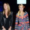 Paris Hilton et sa soeur Nicky Hilton arrivent au restaurant BOA Steakhouse à West Hollywood pour dîner en famille à l'occasion de la fête des mères, dimanche 8 mai.