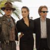 Johnny Depp, Penélope Cruz et Jerry Bruckheimer à Moscou, à l'occasion de l'avant-première mondiale de Pirates des Caraïbes 4 qui se tiendra ce soir, mercredi 11 mai 2011.