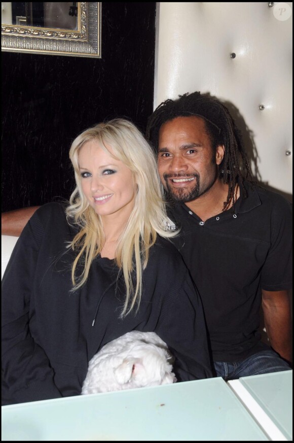 Adriana et Christian Karembeu se sont mariés en décembre 1998. 13 ans d'amour en images...