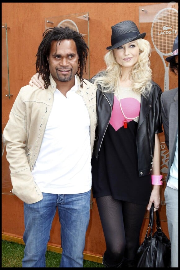 Adriana et Christian Karembeu se sont mariés en décembre 1998. 13 ans d'amour en images...