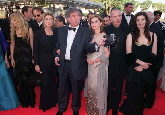 Catherine Deneuve et Chiara Mastroianni montaient les marches en 1999 au festival de Cannes pour Le Temps retrouvé