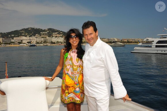 Reem Kherici lors du lancement du concept culinaire Eternity Food, par le grand Chef Christophe Leroy et son assocé Didier Audebert. 18 mai 2011