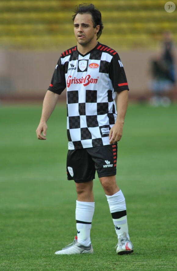 Felipe Massa était dans l'équipe des pilotes de F1 face à la sélection du princ Albert de Monaco, le 24 mai 2011 à Louis II.