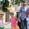 Jennifer Garner et ses deux fillettes, Violet et Seraphina. Los Angeles, 7 mai 2011