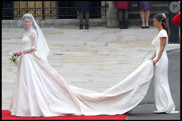 Pippa et Kate Middleton à Westminster le 29 avril 2011
