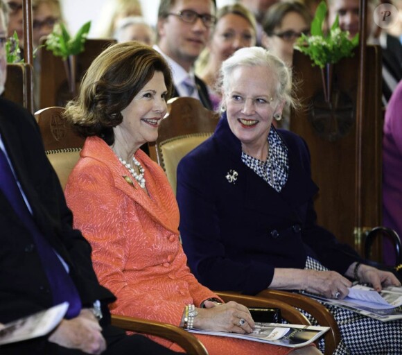 Autre moment fort de la vie des royaux scandinaves : le 1er juin 2011, la reine Silvia de Suède rejoignait son homologue Margrethe II de Danemark et la princesse Benedikte pour célébrer le centenaire de l'église suédoise de Copenhague.