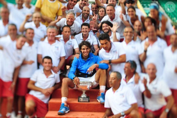 Dimanche 5 juin 2011, le Taureau de Manacor a encore frappé à Roland-Garros. Quelques heures après son 25e anniversaire, Rafael Nadal soulevait sa sixième Coupe des Mousquetaires.
