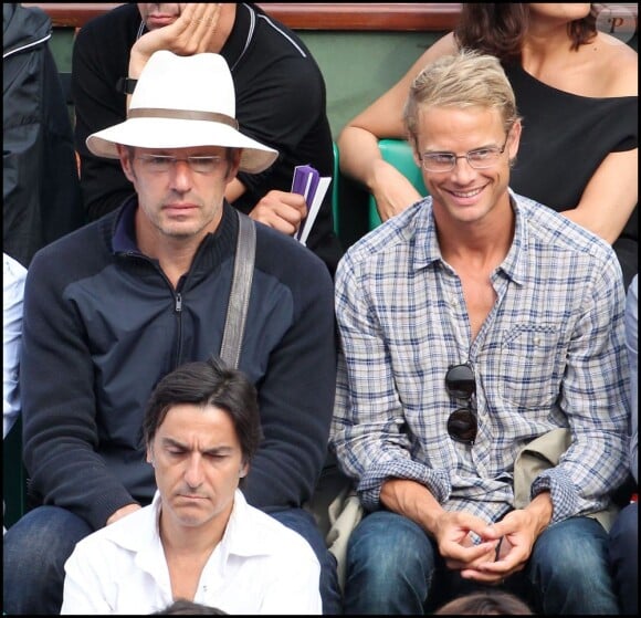 Lambert Wilson et Arnaud Lemaire lors de la finale de Roland-Garros, le 5 juin 2011.