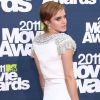 Emma Watson en robe Marchesa lors des MTV Movie Awards le 5 juin 2011