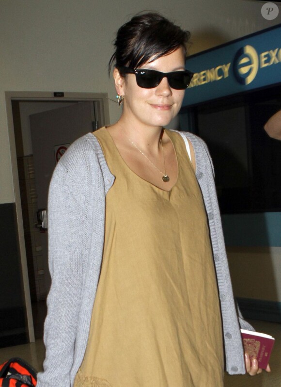 Lily Allen, à l'aéroport de Los Angeles, en avril 2011.