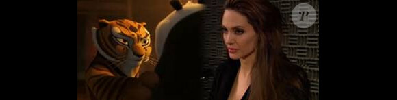 Angelina Jolie en pleine séance de doublage de Kung Fu Panda 2, en salles le 15 juin 2011.
