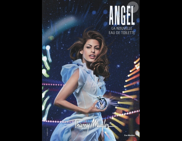 Eva Mendes est le nouveau visage du parfum Angel de Thierry Mugler. Dans cette nouvelle campagne de pub, la sulfureuse actrice est trop charmeuse !