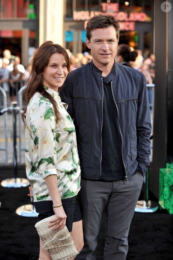 Jason Bateman et sa femme Amanda Anka à l'avant-première de Green Lantern au Grauman's Chinese Theatre de Los Angeles, le 15 juin 2011.
