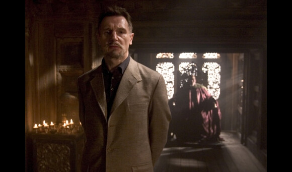 Liam Neeson dans le role de Ra's al Ghul dans Batman Begins (2005)