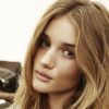 Rosie Huntington-Whiteley, une beauté naturelle qui a conquis les équipes de Burberry Beauty