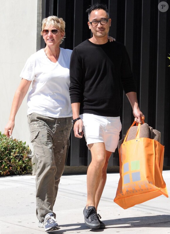 Ellen Degeneres et son styliste font du shopping à Hollywood le 21 juin 2011