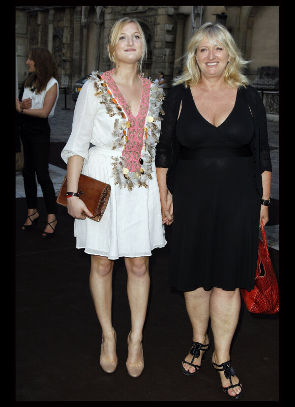 Charlotte de Turkeim et sa fille Johanna lors de la soirée organisée par Jaeger-LeCoultre pour fêter les 80 ans de sa célèbre montre Reverso. Paris, 28 juin 2011