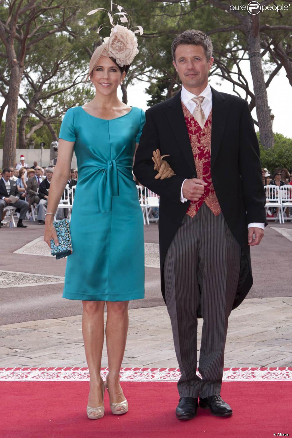 Mary Et Frederik De Danemark Sur Le Tapis Rouge Du Palais Princier