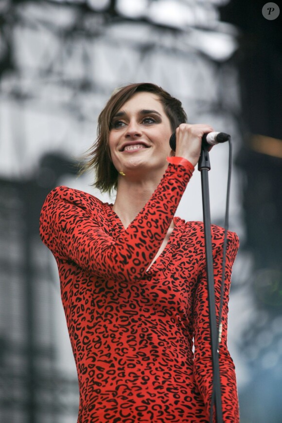 Yelle au Festival des Francofolies le 16 juillet 2011