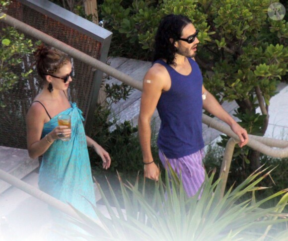 Le 21 juin 2011, tout allait pour le mieux entre Katy et Russell : ils profitaient du soleil de Miami comme de vrais amoureux...