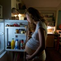 ''Un heureux événement'' : Louise Bourgoin face à la maternité