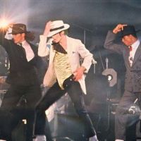 Michael Jackson : Ses Fedora envahissent les hôtels de ventes