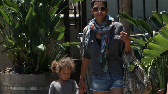 Halle Berry : Son boyfriend Olivier Martinez est un beau-père parfait pour Nahla