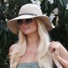 Paris Hilton arrive à son hôtel de Saint-Tropez, mercredi 3 août 2011.