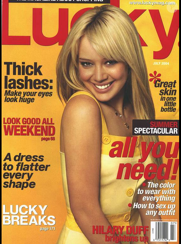 Juillet 2004 : Hilary Duff réalise la couverture du magazine Lucky.