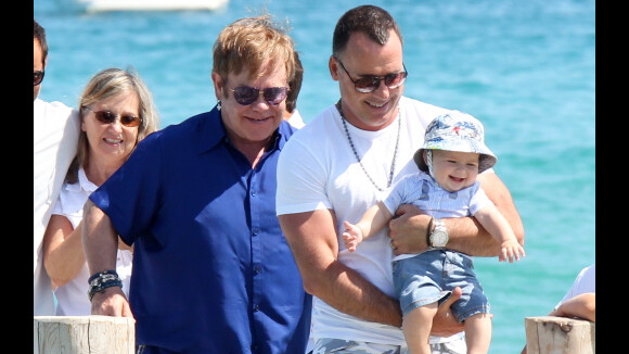 Elton John et son mari David : Impossible de résister à leur craquant Zachary