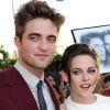 Robert Pattinson et Kristen Stewart fement le top 5 des couples qui ont gagné le plus d'argent de mai 2010 à mai 2011. Ils ont récolté 40 millions de dollars à deux. 