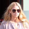 Mary-Kate Olsen, en duel avec sa soeur Ashley dans le Look de la semaine, a été aperçue à la sortie de son hôtel dans le quartier branché de Tribeca. New York, le 18 août 2011. 