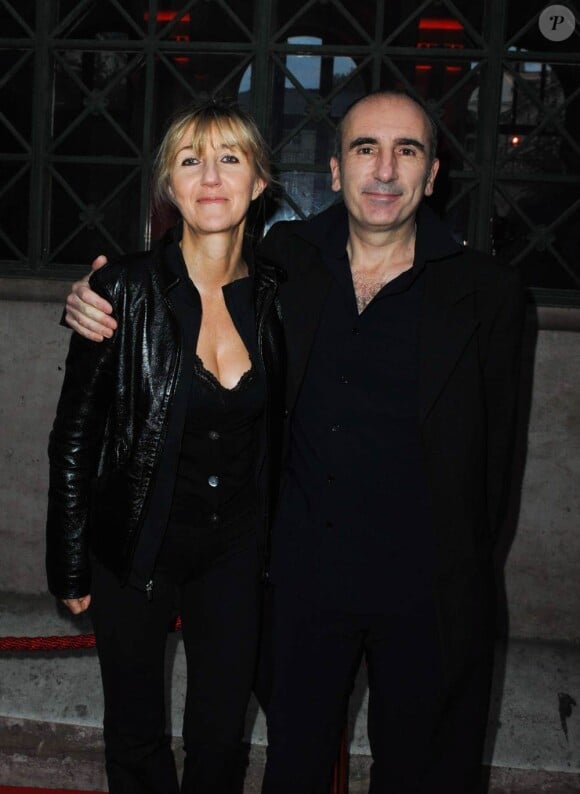 Philippe Harel et sa bien-aimée lors de la soirée de rentrée de Canal + , le 29 août 2011.