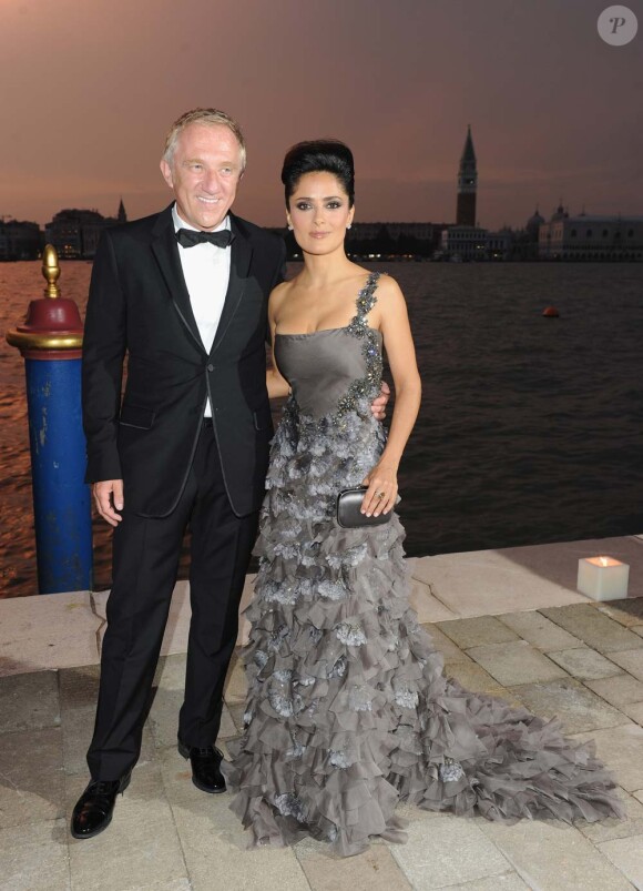 Salma Hayek et François-Henri Pinault pour la soirée Gucci à Venise, le 2 septembre 2011.