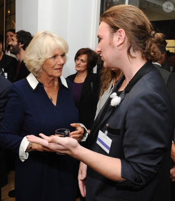 Les people étaient au rendez-vous à La Galleria, à Londres, le 7 septembre 2011, pour le vernissage de l'exposition Wool Modern (Laine Moderne), opération de communication du programme de promotion de la laine enclenché en octobre 2010 par le prince Charles.