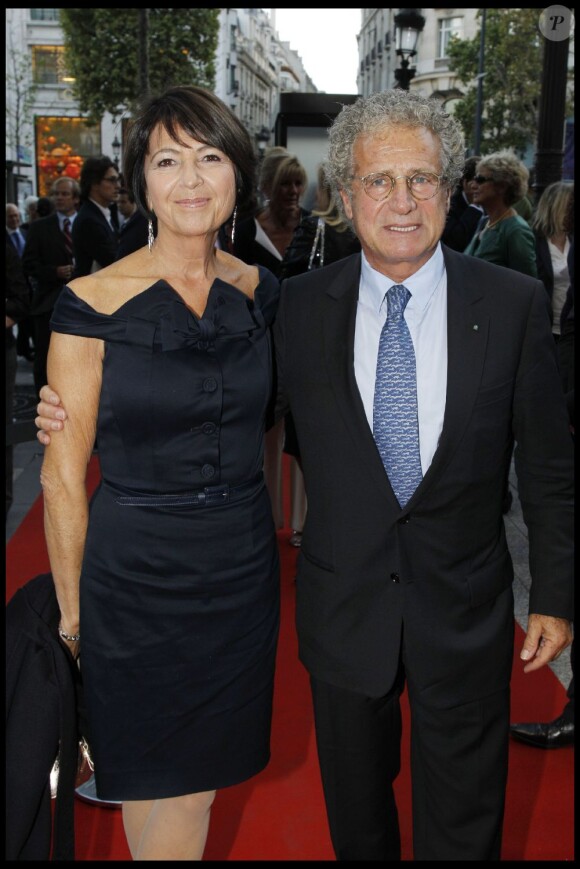 Laurent Dassault et son épouse à la soirée de gala organisée en faveur de la Fondation Pompidou, présidée par Bernadette Chirac. 13 septembre 2011