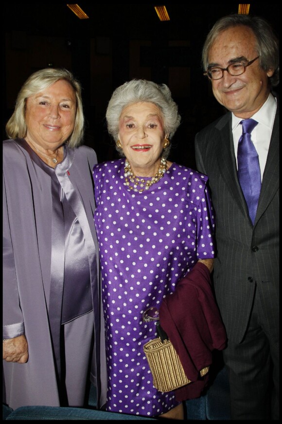 Maryvonne Pinault, Philippe de Rothschild et jean-Pierre de Beaumarchais à la soirée de gala organisée en faveur de la Fondation Pompidou, présidée par Bernadette Chirac. 13 septembre 2011