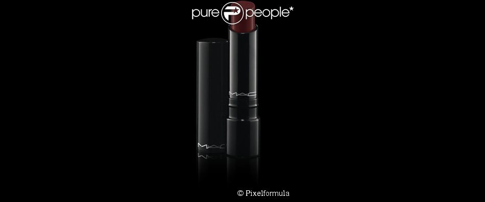Un Style Un Make Up La Tendance Rock Rouge à Lèvres