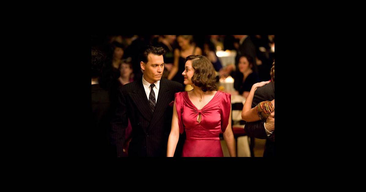 Film Avec Johnny Depp Et Marion Cotillard Votre film TV ce soir: Le braqueur Johnny Depp amoureux de Marion