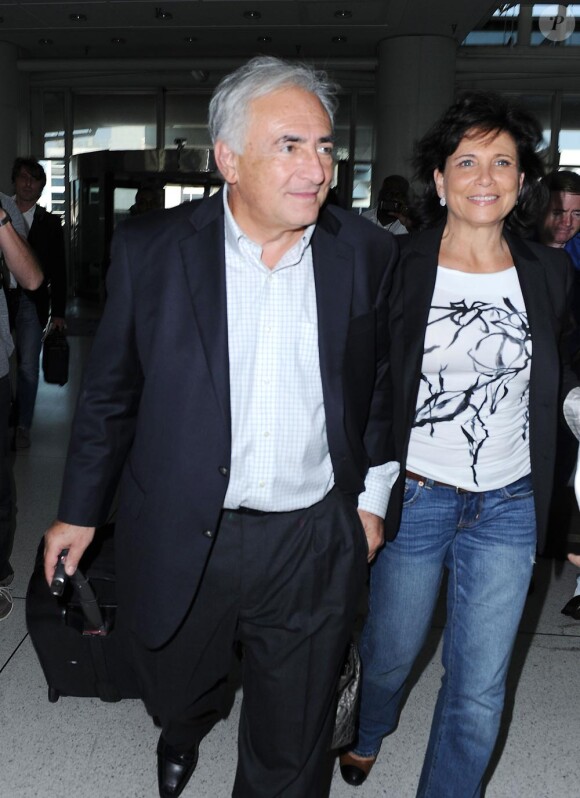 DSK et Anne Sinclair, retour triomphal à Paris le 4 septembre 2011