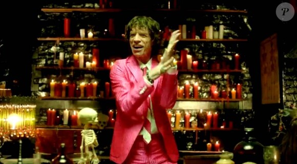 Mick Jagger dans le clip Miracle Worker, de SuperHeavy, août 2011.