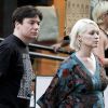 Mike Myers et son épouse Kelly Tisdale encore enceinte, à New York, le 17 août 2011.