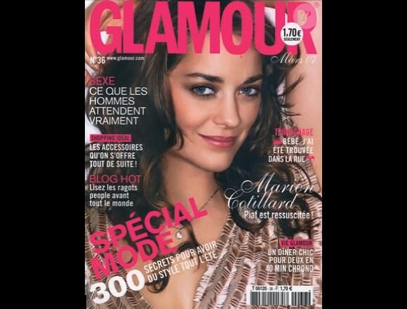 Mars 2007 : l'actrice Marion Cotillard fait la couverture du magazine Glamour.