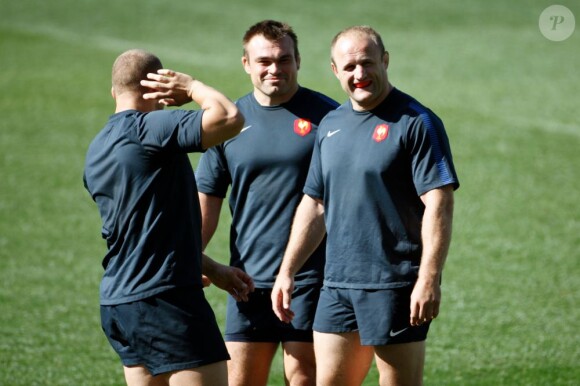Nicolas Mas et William Servat le 6 octobre 2011 lors d'un entraînement de l'équipe de France à Auckland
