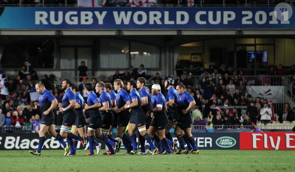 Le XV de France a su se transcender et retrouver les valeurs du combat pour dominer (19-12) le XV de la Rose le 8 octobre 2011 et accéder aux demi-finales du Mondial de rugby 2011.