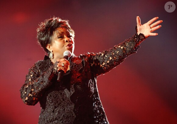 Gladys Knight lors du concert hommage à Michael Jackson, à Cardiff le 8 octobre 2011