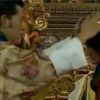 Le roi Jigme Khesar Namgyel Wangchuck, cinquième roi-dragon du Bhoutan, âgé de 31 ans, a épousé le 13 octobre 2011 sa superbe fiancée Jetsun Pema, 21 ans, en la forteresse monastique de Punakha.