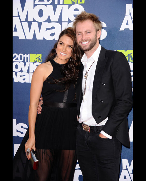 Nikki Reed et Paul MacDonald lors des MTV Movie Awards en juin 2011 à Los Angeles