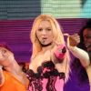 Britney Spears interprète How I roll à l'Arena de Montpellier, le vendredi 21 octobre 2011.