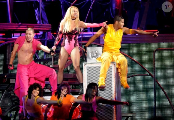 Britney Spears se produit à l'Arena de Montpellier, le vendredi 21 octobre 2011.